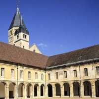 41�me foire � la brocante de cluny