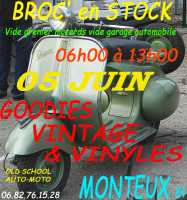 Vide grenier motards vide garage � Velleron
